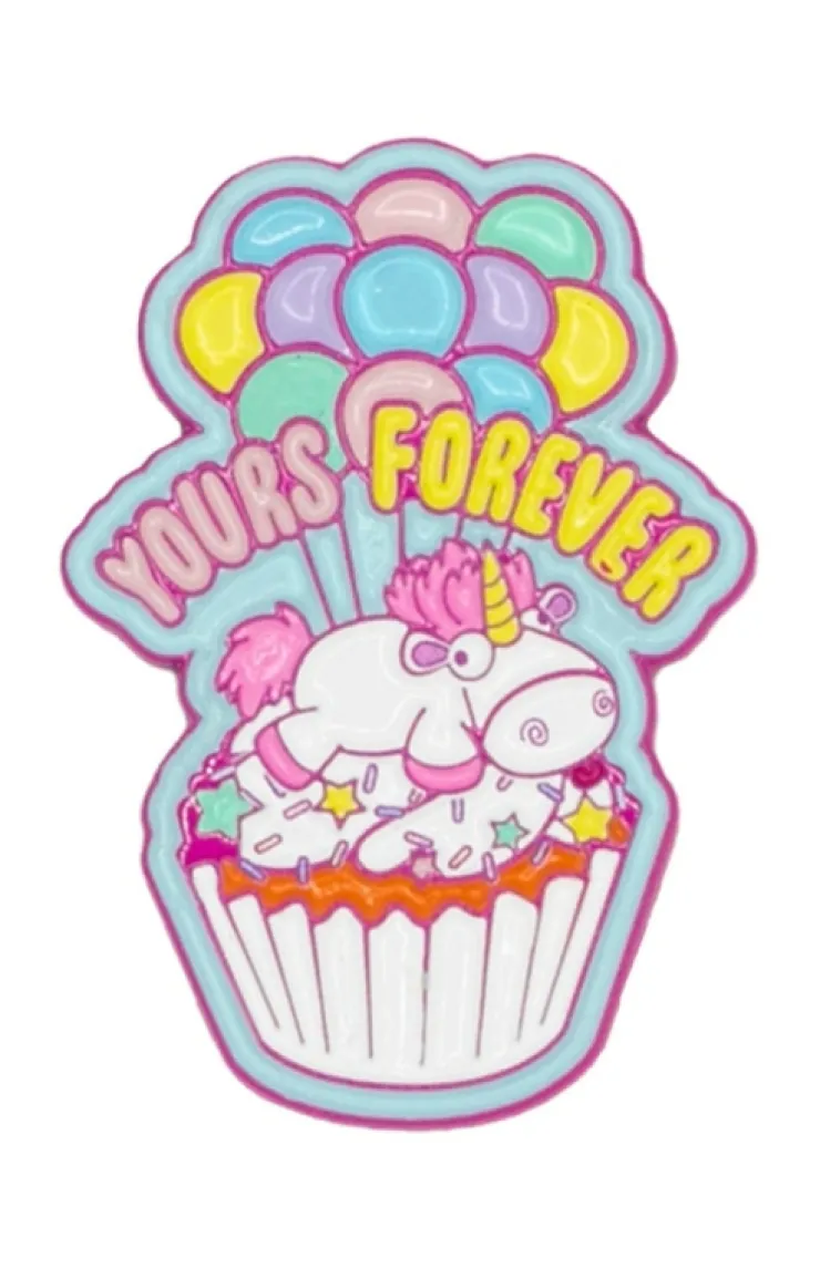 Universal Orlando Resort Despicable Me Bake My Day Forever Cupcake Pin* Pins